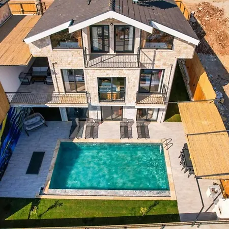 Вилла Legendary 1 Kumluova